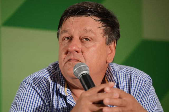 Писатель Петр Алешковский во время презентации своей книги «Крепость».