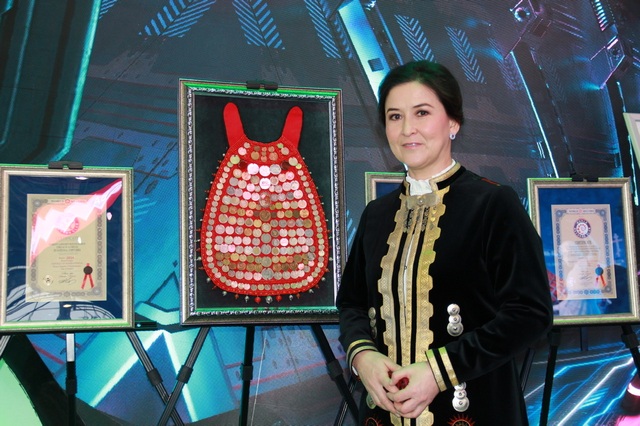 Амина Шафикова