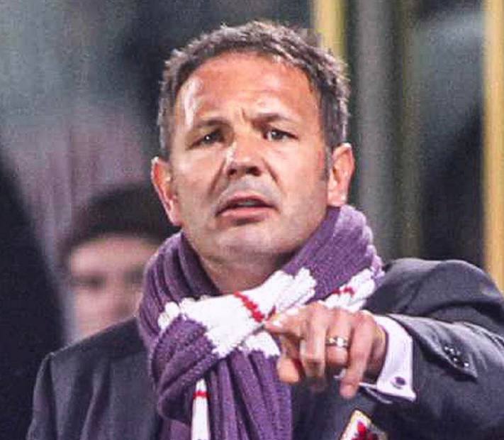 Сербский футболист Синиша Михайлович