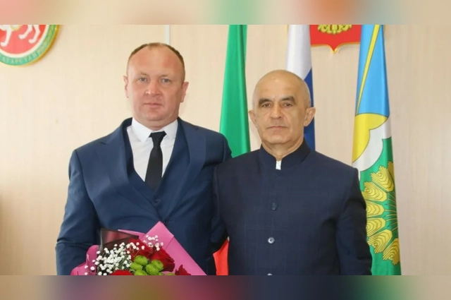 Начальником Ильясова в Актанышском районе был печально известный Энгель Фаттахов.