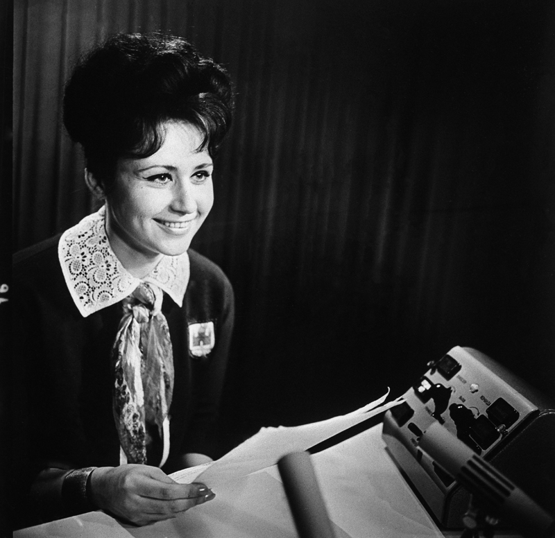 Диктор Центрального телевидения Гостелерадио СССР Светлана Михайловна Моргунова. 1966 год.