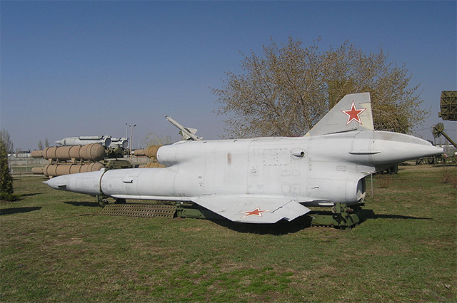  Беспилотный разведчик Ту-141. Технический музей Тольятти
