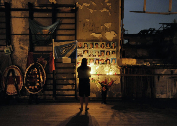 Траурные мероприятия в школе №1 в Беслане в память о погибших в результате теракта 1-3 сентября 2004 года