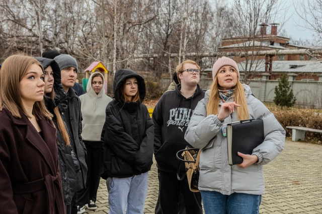 «Прости, большуха!» Уральским студентам рассказали о купеческом Невьянске
