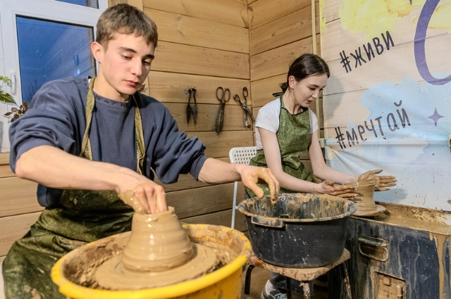 «Прости, большуха!» Уральским студентам рассказали о купеческом Невьянске