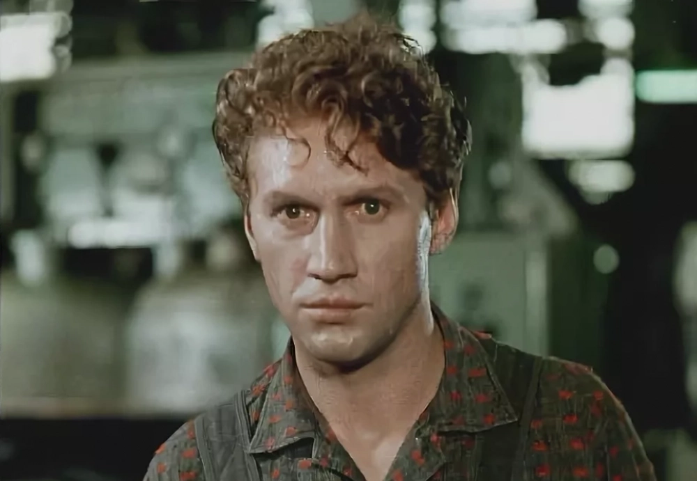 Юрий Кузьменков в фильме «Большая перемена».