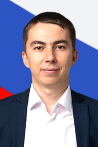 Антон Антипов