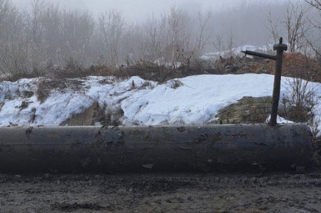 Один из баллонов, отравивших воздух в городе.