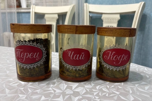 Были еще такие наборы для специй.