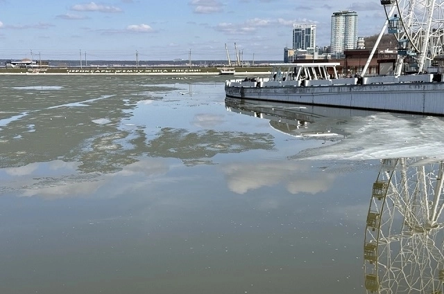 Ещё немного, и Волга совсем освободиться ото льда.