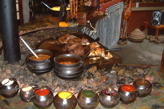 Традиционная кухня в ресторане. 