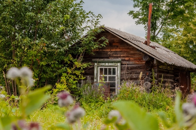 Плакать не о чем! В Усть-Утке соседствуют души сплавщиков и Сергея Есенина