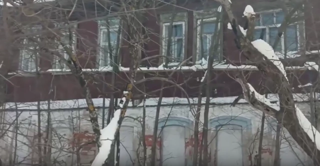 Дом построен 126 лет назад.