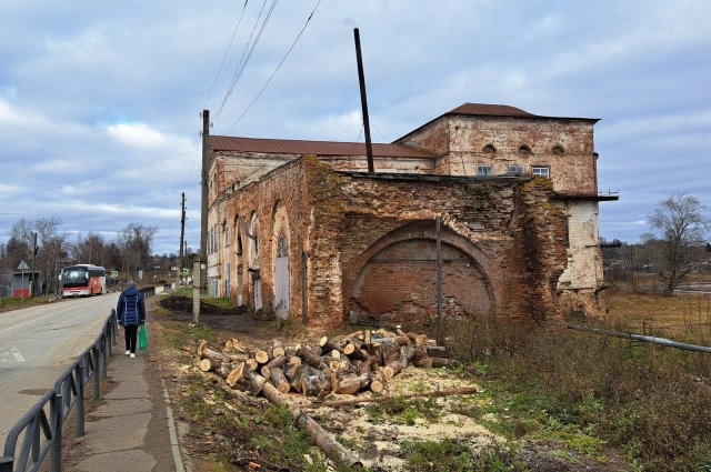 История в Пожве в каждом камне.