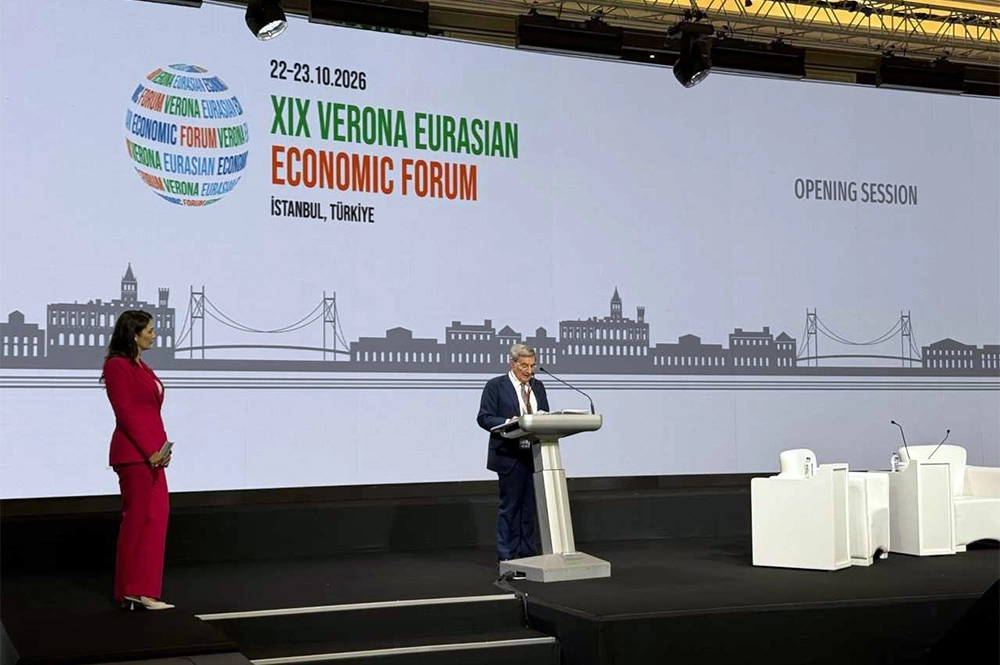 Профессор Антонио Фаллико на открытии ХIX Веронского Евразийского экономического форума.