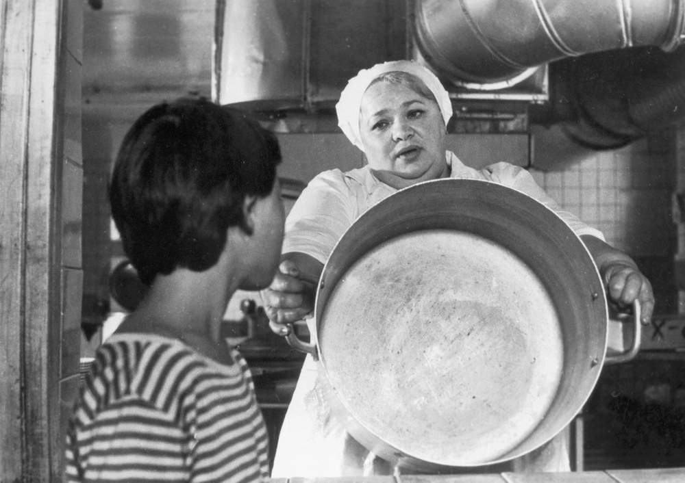 Актриса Наталья Крачковская в сюжете детского юмористического журнала «Ералаш».