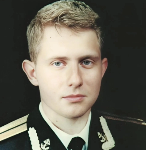 Вадим грезил морем после пощещения Авроры классом.