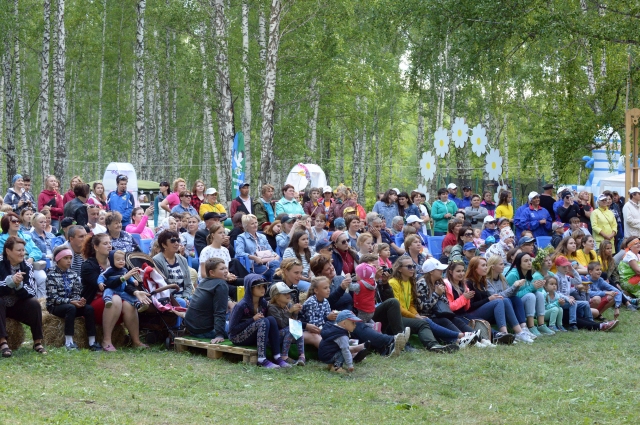 Фестиваль семейных ценностей «Корни» собирает все больше участников.