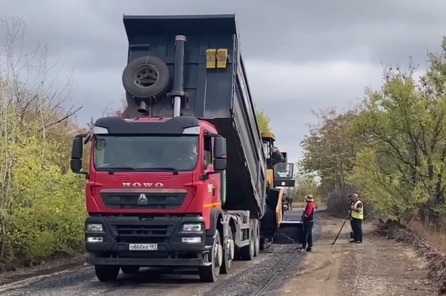Строительство новых дорог в Донбассе
