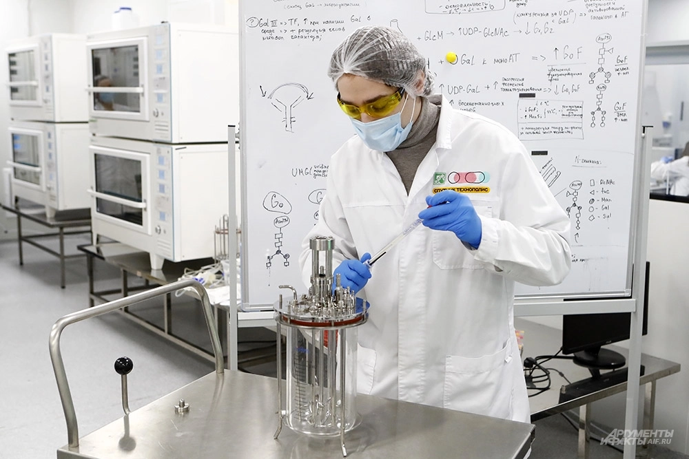 Андрей Артамонов.