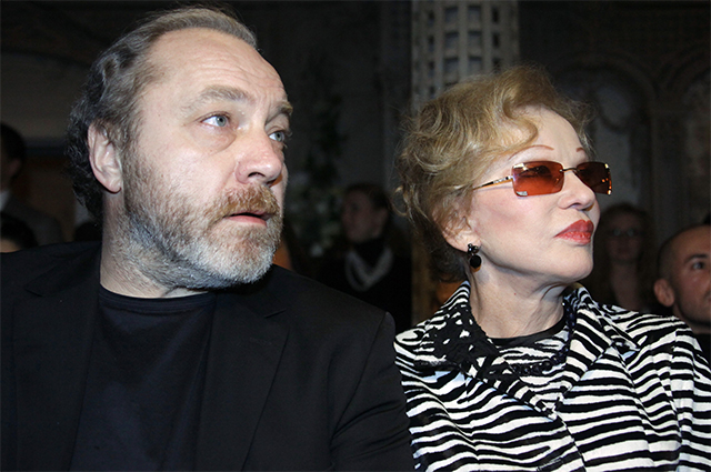 Людмила Гурченко с супругом Сергеем Сениным.