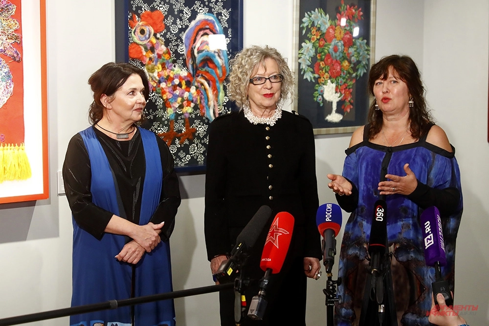 Людмила Нарбекова, Ирина Захарова и Ирина Борягина.