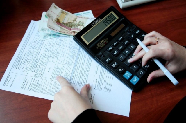 Некоторым жильцам стали приходить ЖКУ на десятки тысяч рублей.