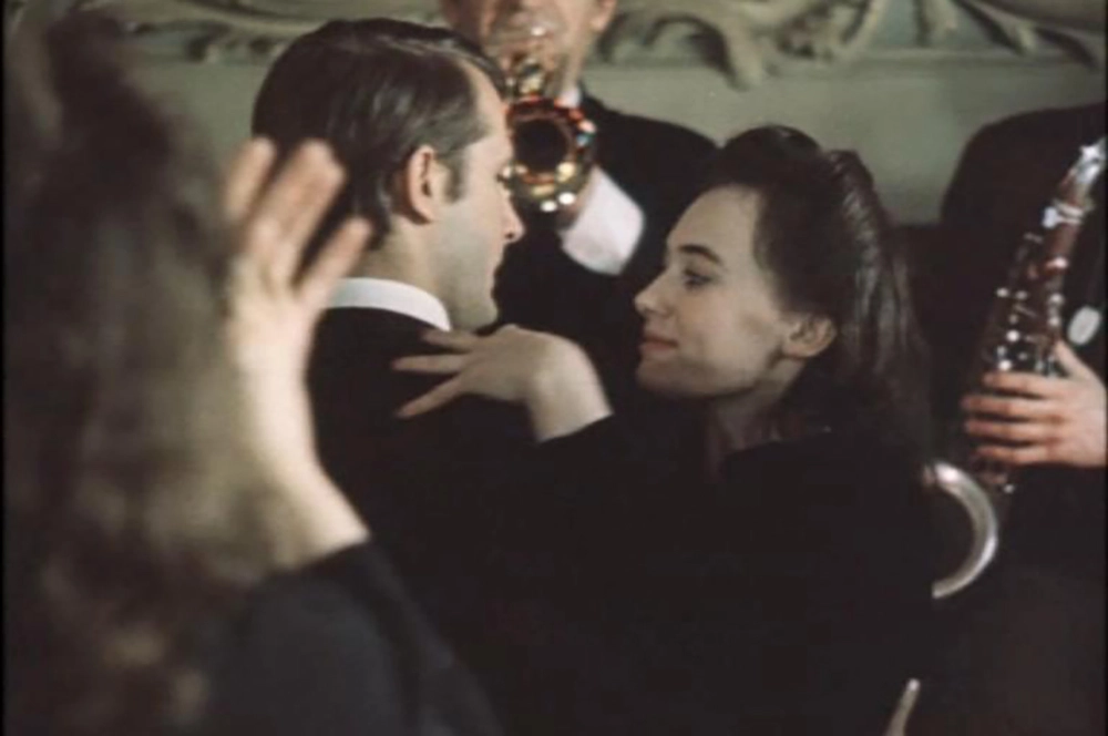 Лариса Гузеева.