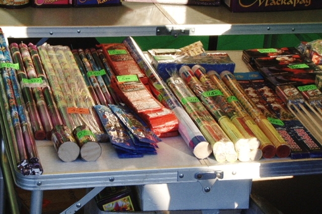 При покупке пиротехники обязательно требуйте у продавца сертификат.