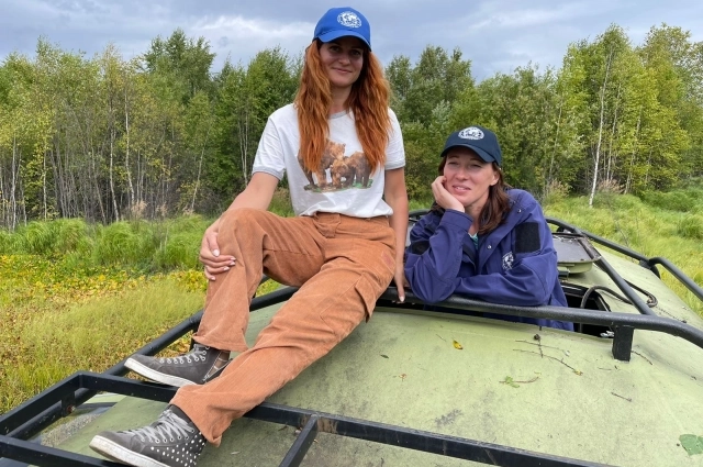 Попасть в неизученные места у Нижнеангарска учёные смогли только на снегоболотоходе.
