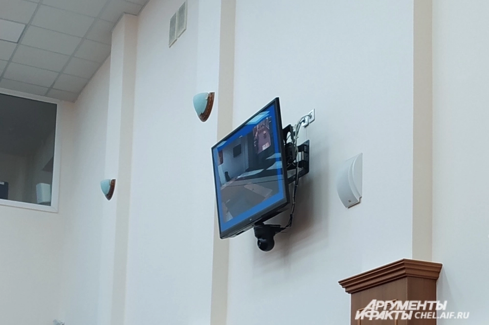 Всех свидетелей допрашивают онлайн удалённо.