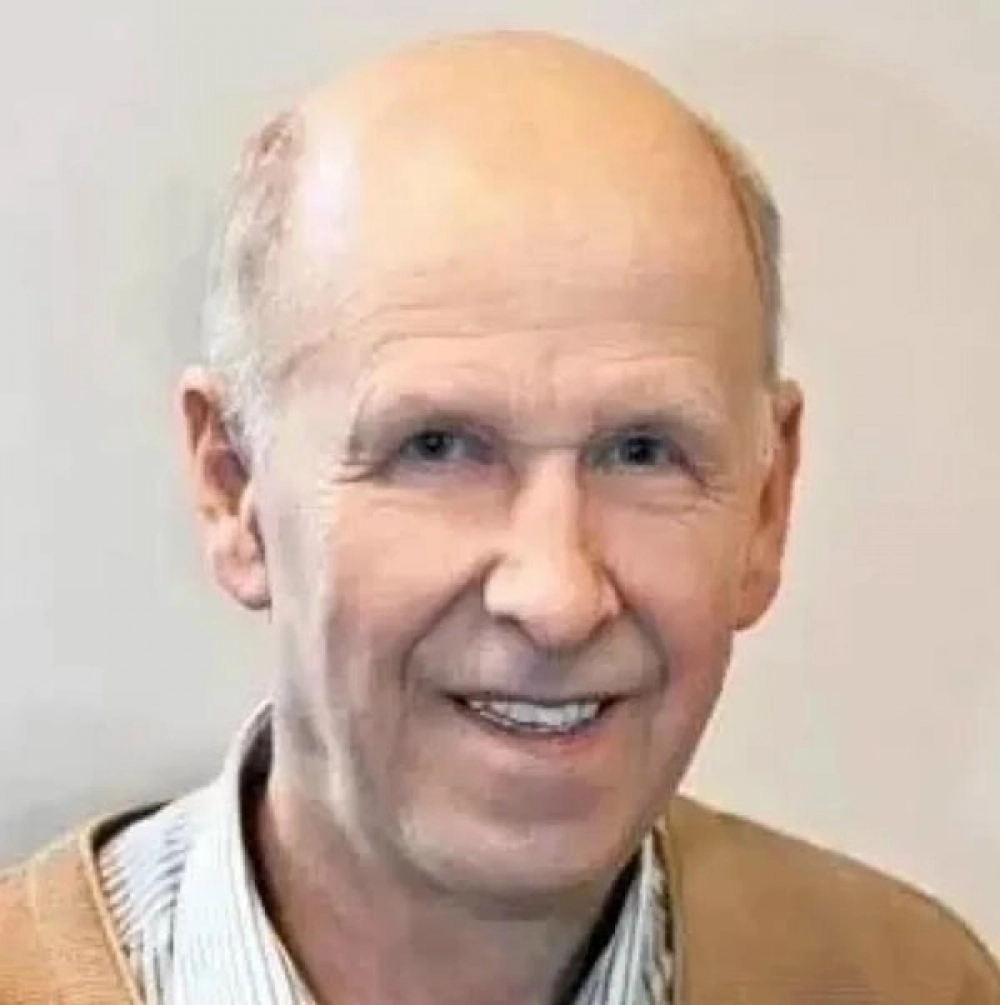 Владимиру Сапожникову был 81 год.