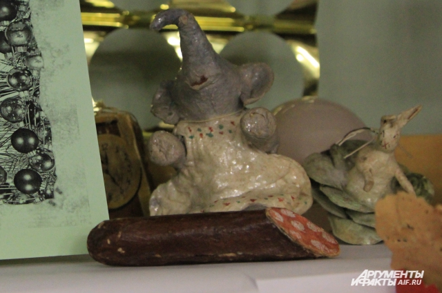 Цирковой слон, заяц из капусты, и колбаса, которую в 1930-х дети принимали за настоящую.