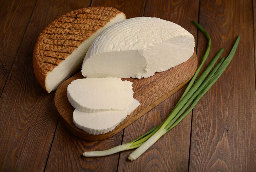 Адыгейский сыр.