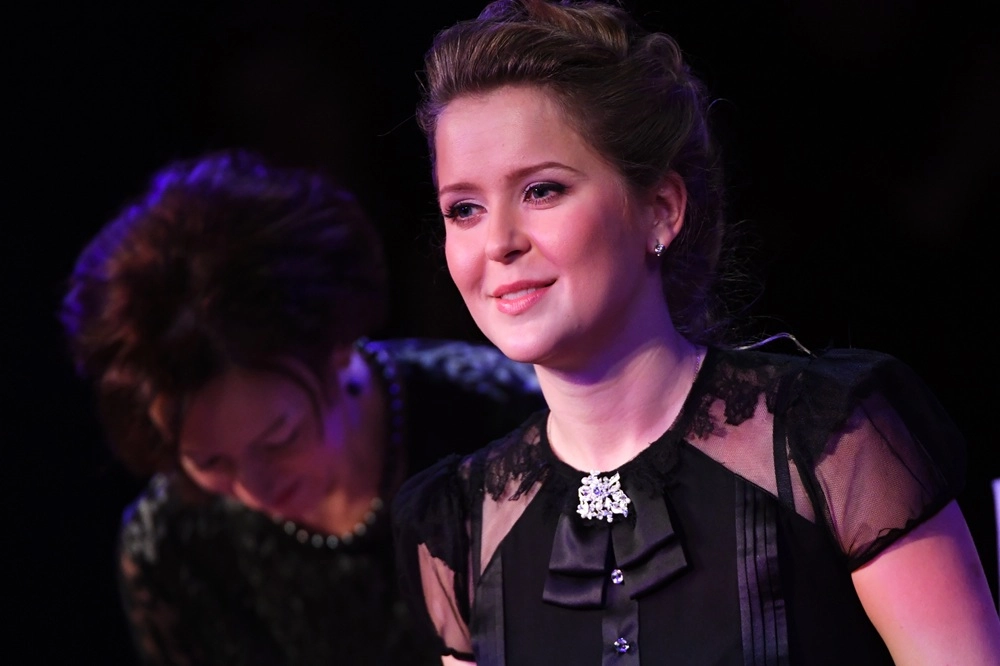 Анастасия Белукова.