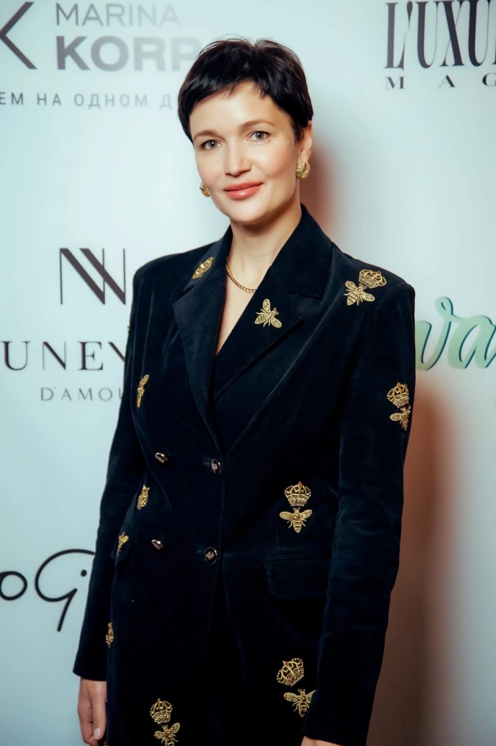 По словам посетителей светских мероприятий, 43-летняя Екатерина Гусева всё чаще появляется на них в компании Дмитрий Диброва.