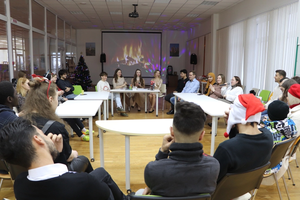 Теперь библиотека – это место проведения разнообразных встреч и заседаний клубов.