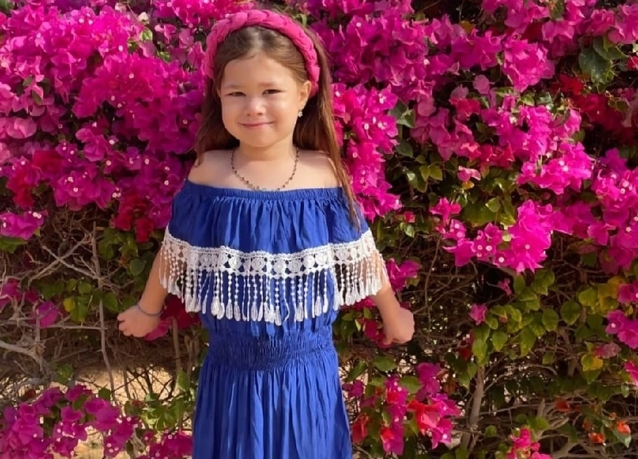 Дочь Екатерины Климовой и Гелы Месхи Белла.