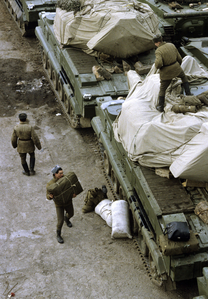 Подготовка части к отправке в СССР. Потсдам, март 1991 года.