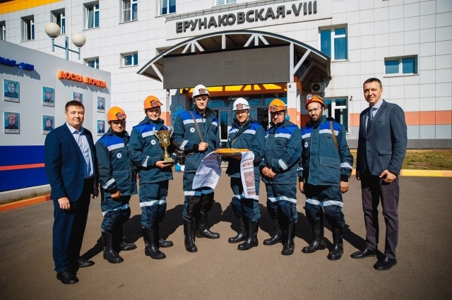 Награждать подготовительные бригады за пройденные 1000 м в Распадской начали в этом году