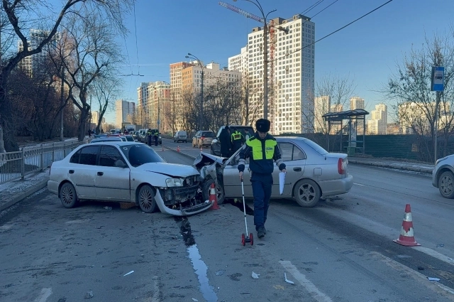 Улица Щербакова, где произошло тройное ДТП.