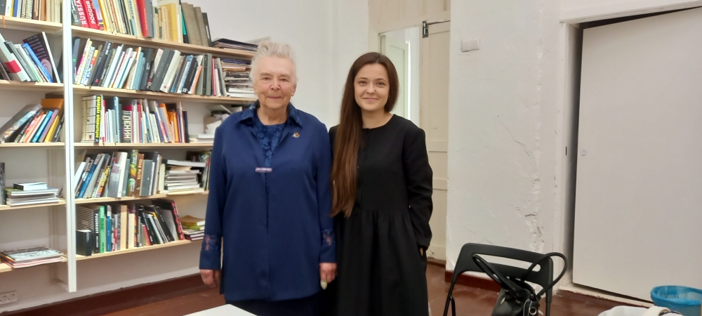 Людмила Соколова и её внучка Ирина Вилкина.