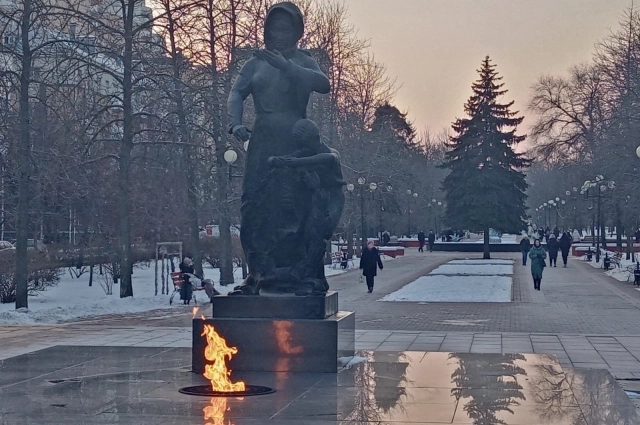 Вечный огонь – символ не только прошлой, но и будущей победы над врагом.