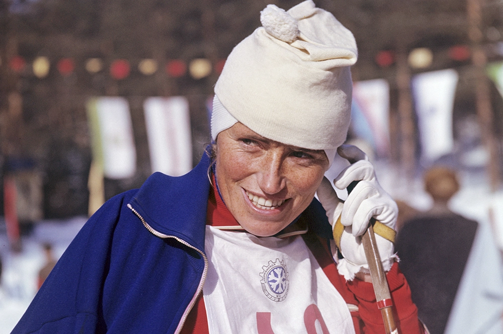 VII Зимняя Спартакиада профсоюзов СССР, проходящая в Свердловске с 28 февраля по 8 марта 1971 года.Советская лыжница, заслуженный мастер спорта СССР Алевтина Олюнина.