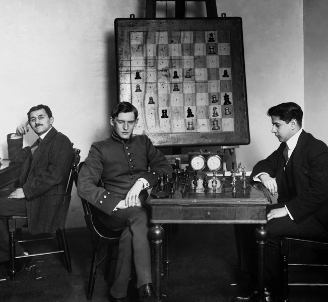 А. Алехин и Х. Р. Капабланка на петербургском шахматном турнире, 1914 г.