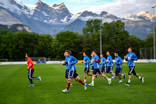 Сборная России по футболу на тренировке во время учебно-тренировочного сбора национальной команды в швейцарском городе Бад-Рагац.