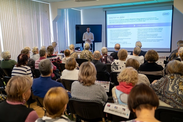 Для ветеранов ВИЗ-Стали запустили новую социальную программу «Забота»