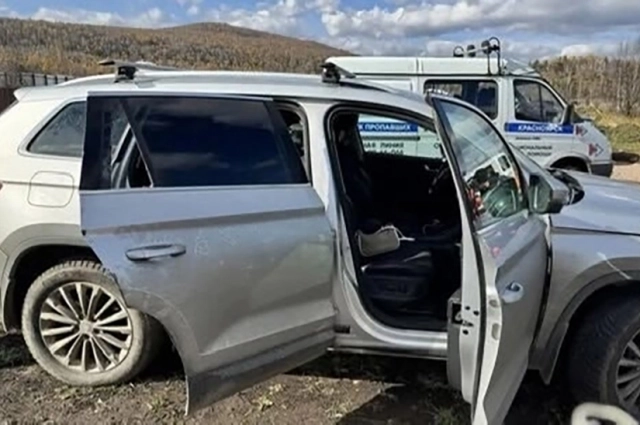 Машина Усольцевых.