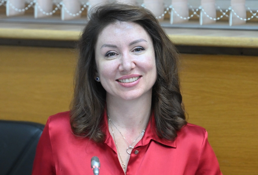 Ирина Окладникова.