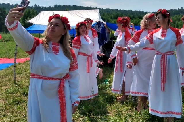 Ивана Купала люди празднуют до сих пор.